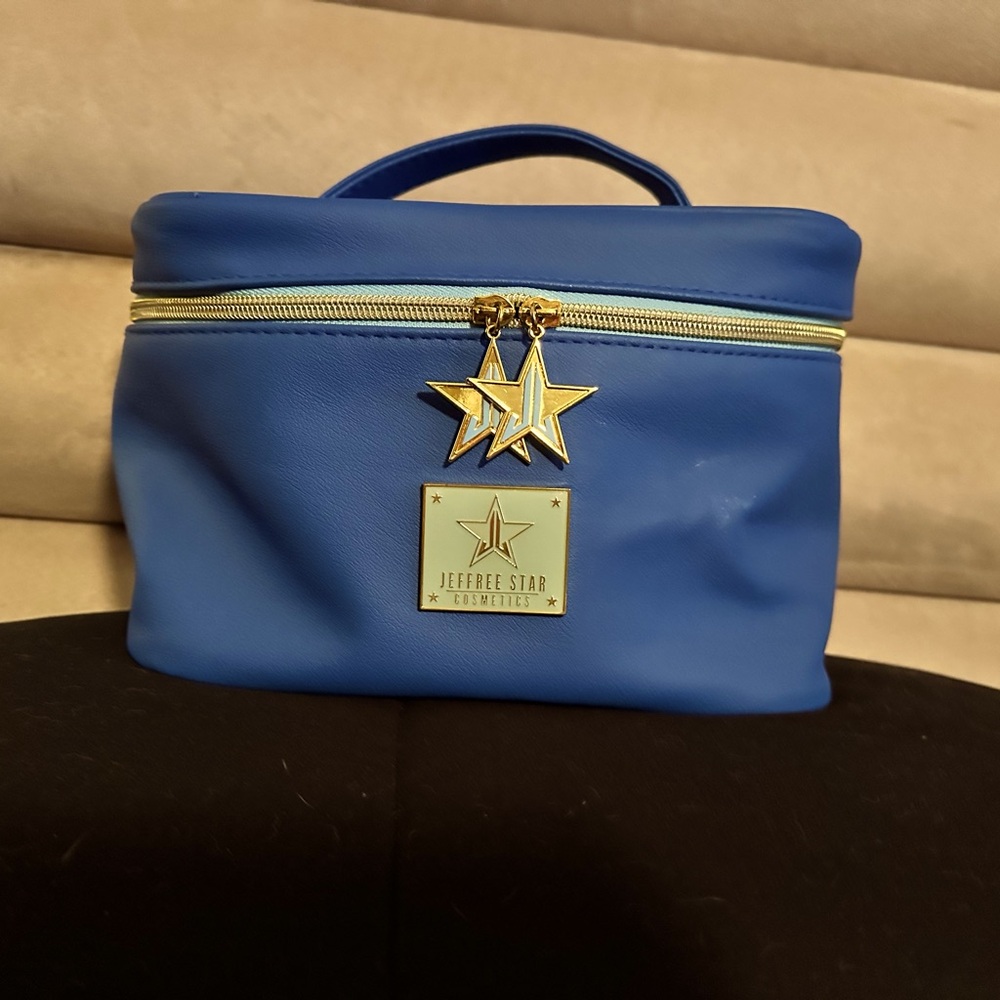 ⭐️💄 JSC Makeup Train Case ⭐️💄